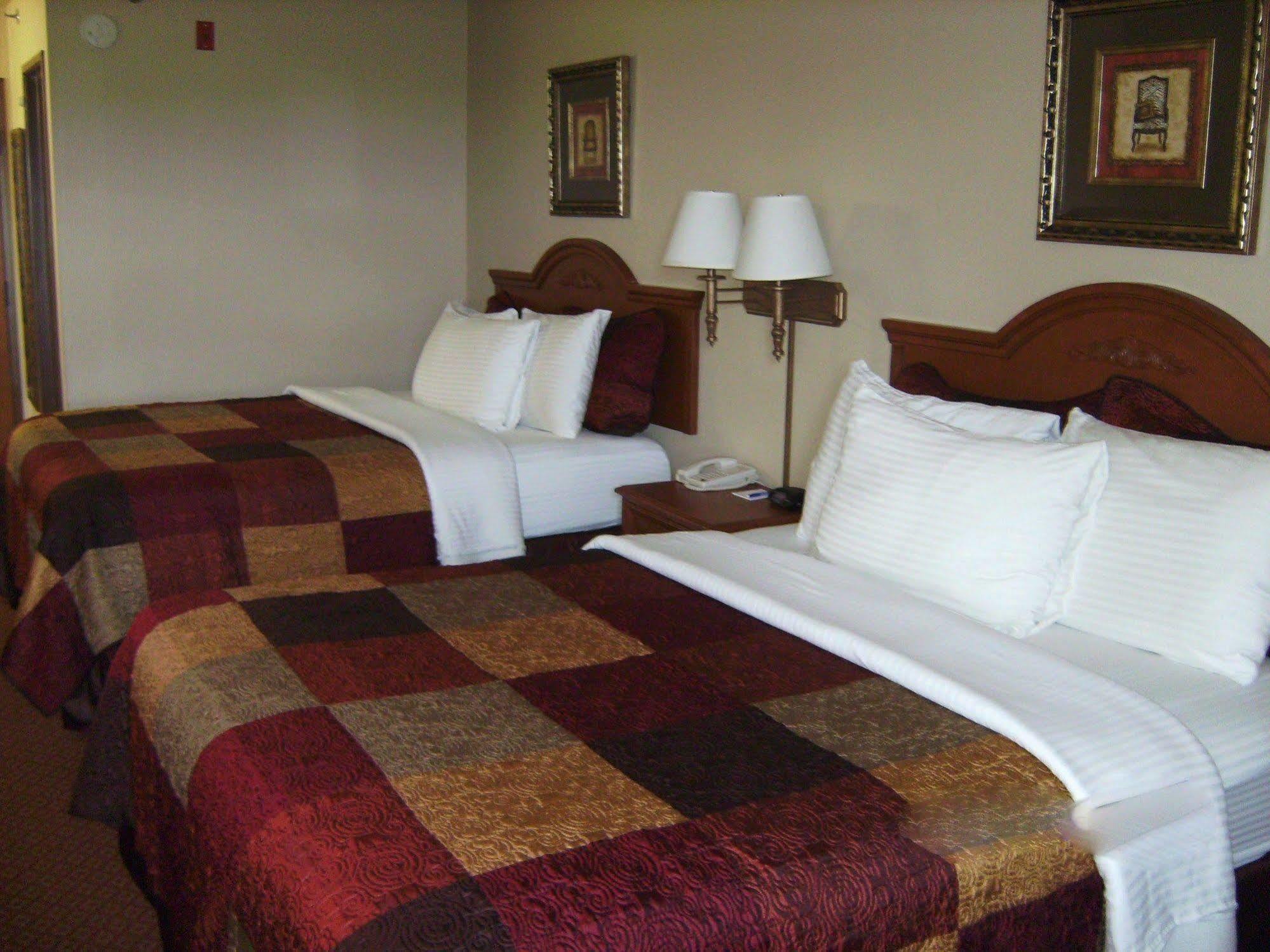 All American Inn & Suites Branson Exterior photo